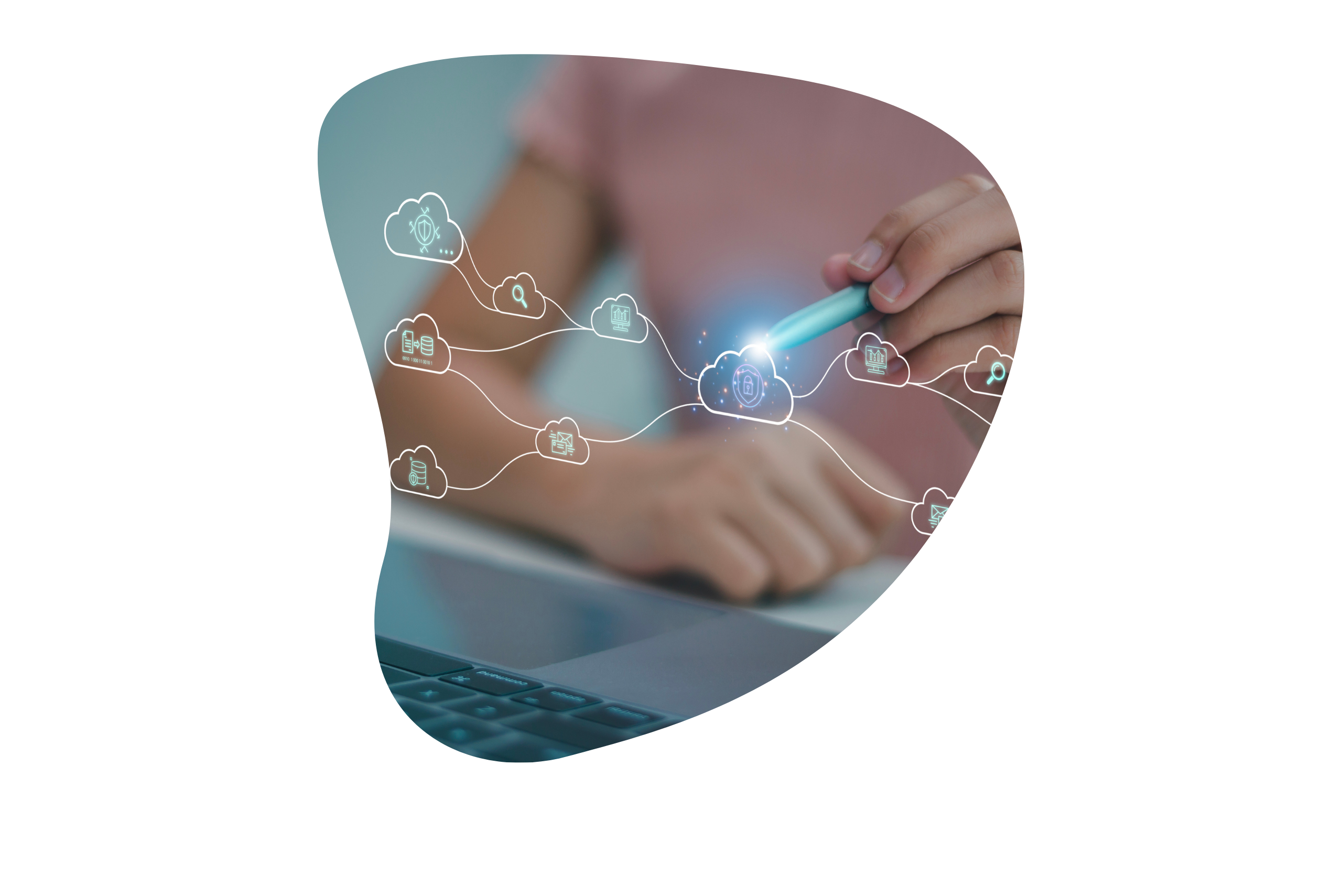 Uso de tecnología en la nube para almacenamiento seguro y gestión digital de datos empresariales